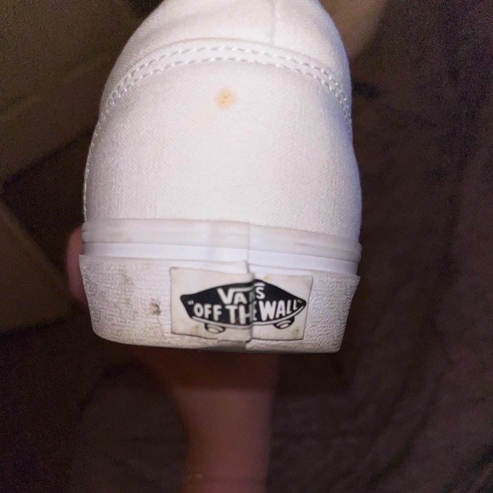 Vans - Picture 4 of 7